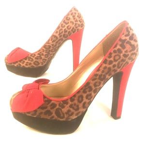 G by Guess leopard/red heels! 👠